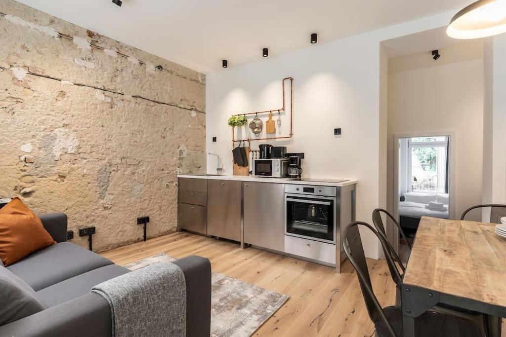 Coolest Apartment In Berlin, Easy Check-In, Industrial Style, Near City Center - Maisonette #2 Екстер'єр фото